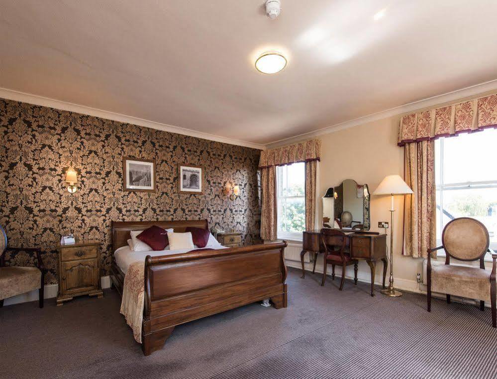 George Hotel By Greene King Inns Huntingdon Exterior foto